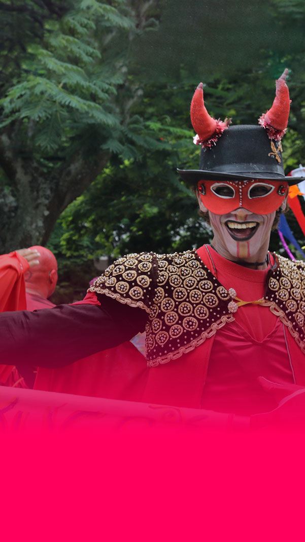 <strong>‘Los diablitos amando el aguaelulo’ la nueva apuesta de una comparsa del Cali Viejo</strong>