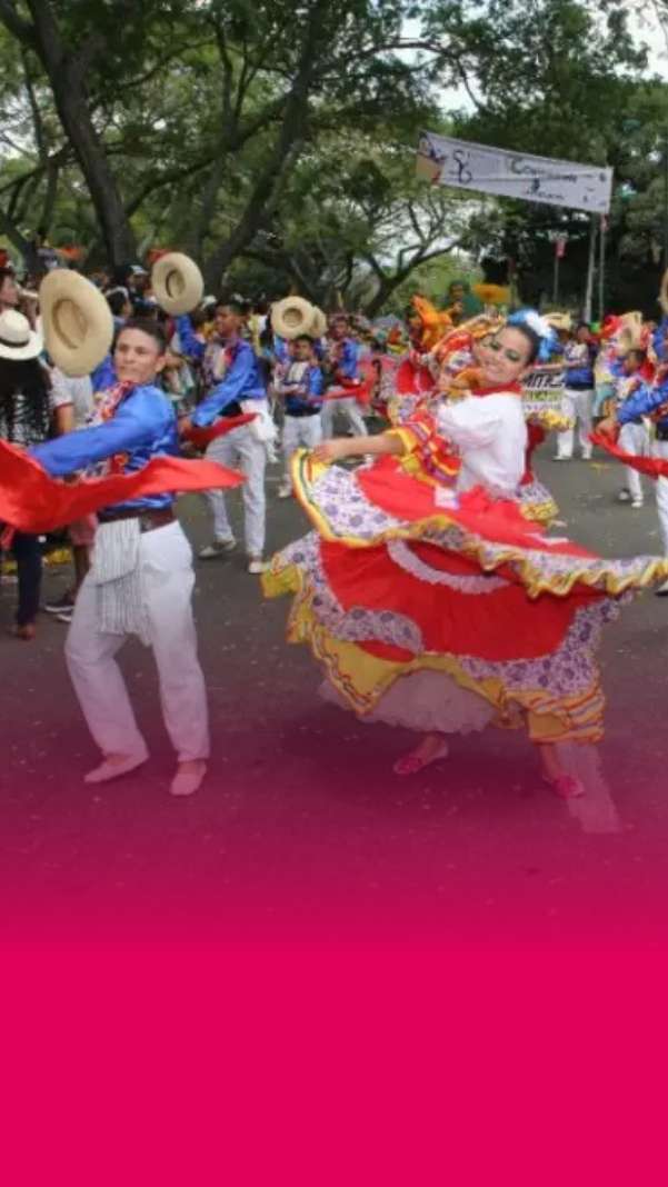 Reina Nacional del Bambuco, presente en el Desfile de Cali Viejo